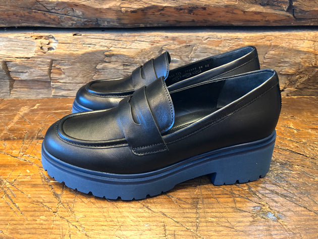 Gabor Women's Miley Loafer in Black Calf with Lightweight Platform Sole