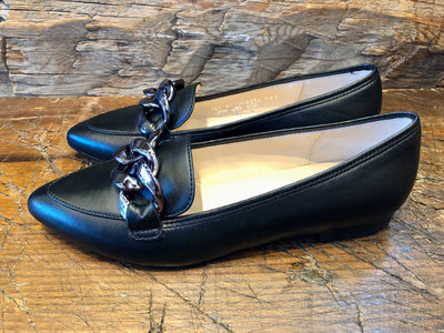 Gabor Women's Kate Loafer in Black Calfskin