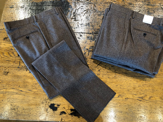 Samuelsohn Wool Blend Lightweight Donegal Tweed Trouser in Brown Heather