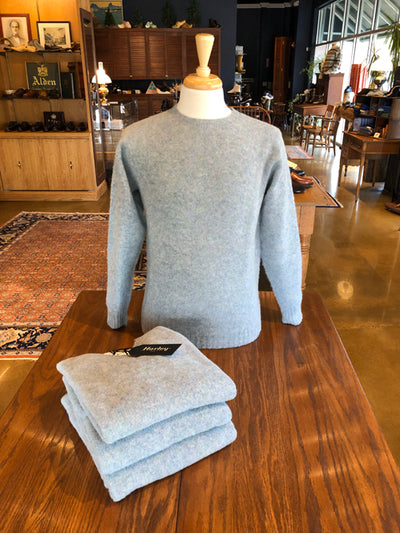 Harley of Scotland Men's Supersoft Wool Crew Neck Sweater in Sea Glass Shaggy Brush