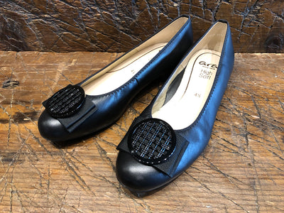 ara BAMBI DRESS FLAT IN BLACK WITH ORNAMENT