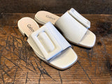 GABOR GIGI SANDAL WITH BUCKLE IN BONE PATENT LEATHER