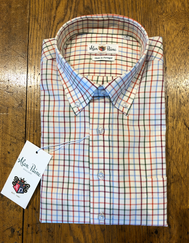 Alan Paine Men's Classic Fit Long-Sleeve Button-Down Sport Shirt in Lightweight Cotton