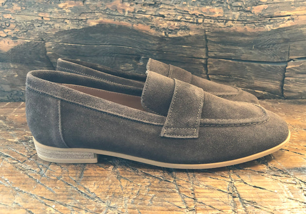 CORDANI ARDELLE LOAFER IN BROWN SUEDE LEATHER