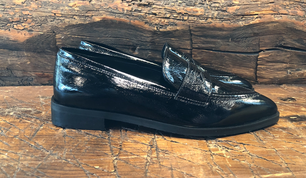 CORDANI ADRIAN PENNY LOAFER IN BLACK PATENT LEATHER