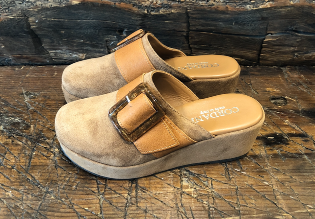 CORDANI CAMRYN-B CLOG IN CLOVE SUEDE WITH TAN BUCKLE STRAP