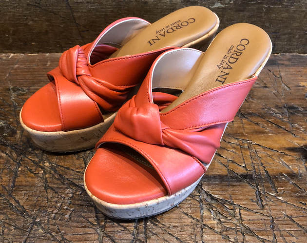 CORDANI DUMONT PLATFORM SANDAL IN MANGO CALFSKIN