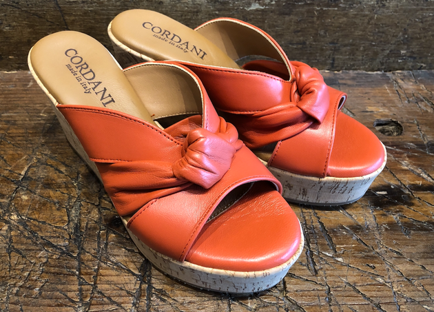 CORDANI DUMONT PLATFORM SANDAL IN MANGO CALFSKIN