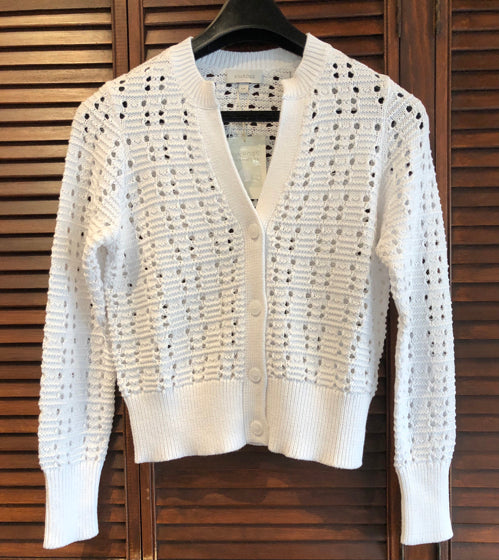 KINROSS OPENWORK V-NECK CROPPED CARDIGAN IN WHITE