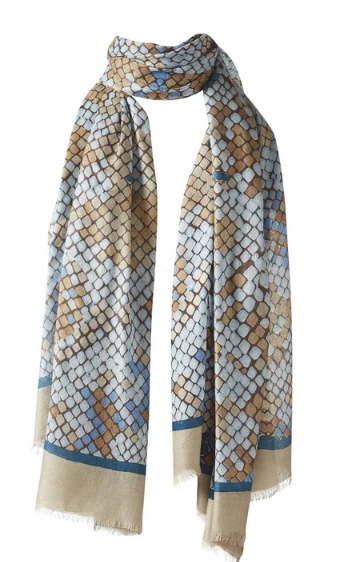 KINROSS GEO SKIN PRINT SCARF IN COMO