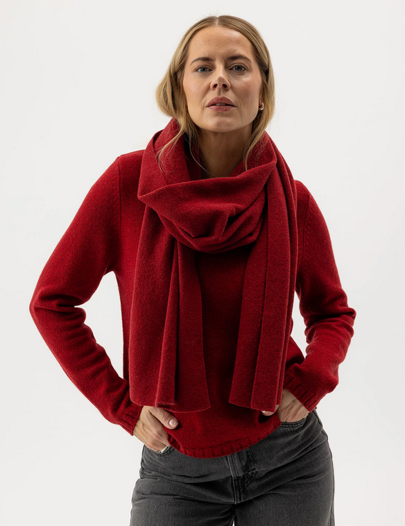 HOLEBROOK SWEDEN HALLO WOOL BLEND SCARF IN RUBY