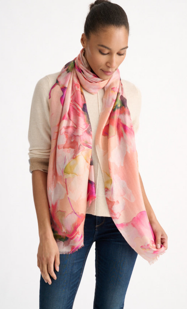 KINROSS CASHMERE HIGHLAND BLOOMS PRINT SCARF IN SANDSTONE MULTI