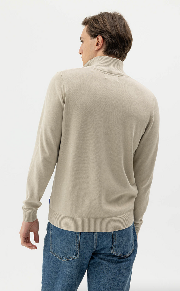 Holebrook Sweden Men's Holger T-Neck Sweater in Feather Tan