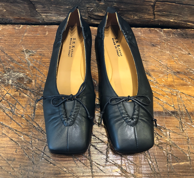 I.N.K. FIRENZE BALLERINA FLAT IN SOFT BLACK CALFSKIN