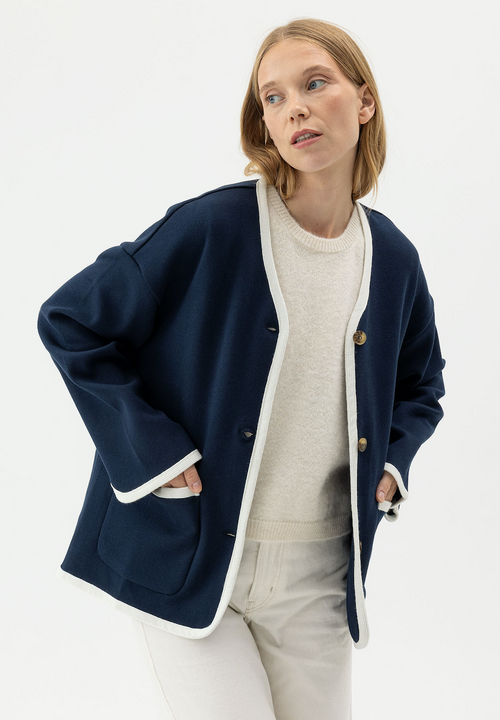 HOLEBROOK SWEDEN WOMEN'S LEE JACKET IN NAVY