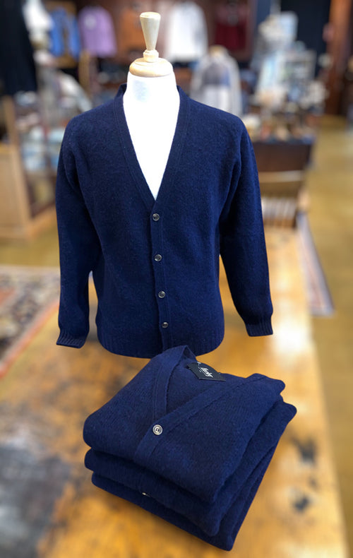 Harley of Scotland Men's Saddle Shoulder Cardigan Sweater in New Navy Shaggy Brush