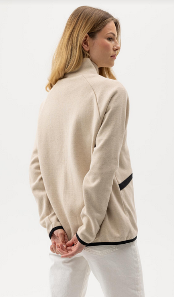 HOLEBROOK SWEDEN MELINA WINDPROOF SWEATER JACKET IN OYSTER