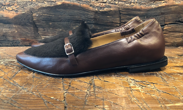 I.N.K. ROMA FLAT IN BROWN CALF WITH PONY SUEDE