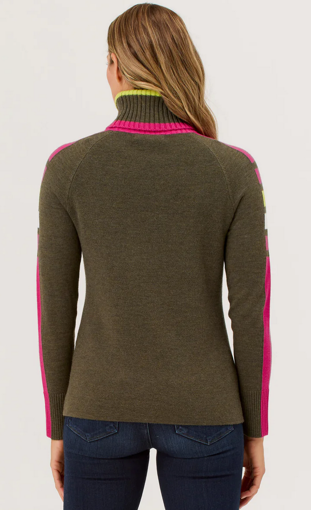 KRIMSON KLOVER WOMEN'S SKI WEAR SKYLINE T-NECK SWEATER IN HUNTER GREEN