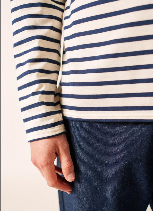 SAINT JAMES OF FRANCE MINQUIERS MODERN BRETON STRIPED SHIRT IN ECRU/MARINE