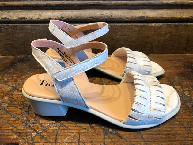 THINK WOMEN'S VIVI HEELED SANDAL IN IVORY WITH GOLD