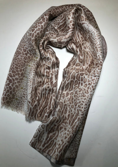KINROSS CASHMERE ANIMAL PRINT SCARF IN TAUPE