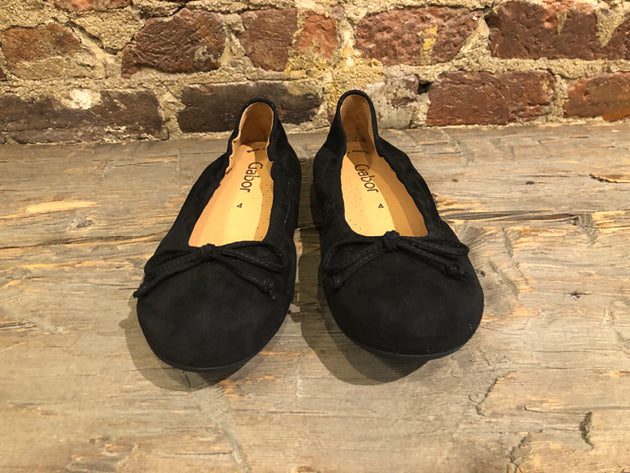 GABOR BALLERINA FLAT IN BLACK SUEDE WITH BOW