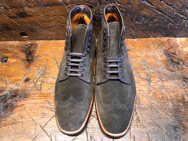 Alden x O & D Essex Short-Wing Boot in Loden Suede with Commando Sole