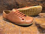 CAMPER PEU CAMI IN TAN GRAIN LEATHER